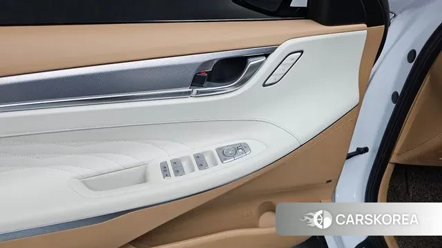 Hyundai The New Grandeur IG Hybrid id 3395403 из Кореи 8