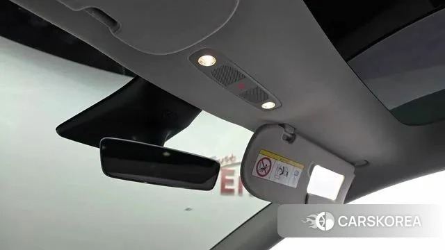 Tesla Model Y id 3805728 из Кореи 8