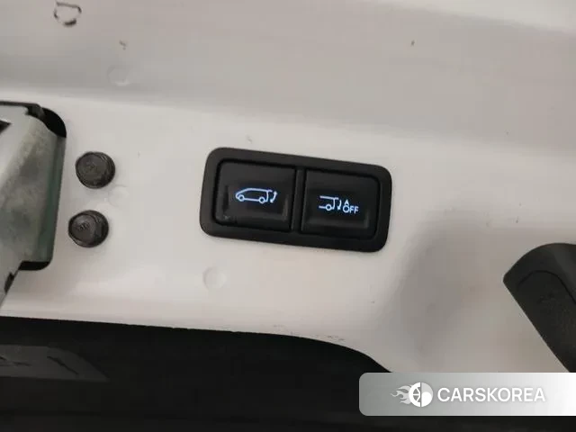 Hyundai Staria id 3488428 из Кореи 8