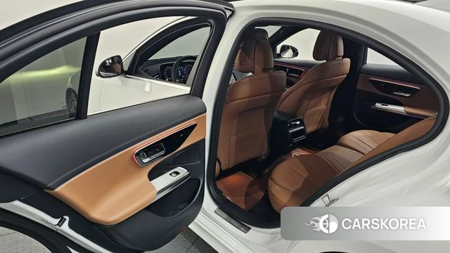 Mercedes-Benz E-Class W214 id 4381317 из Кореи 8