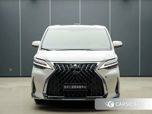 Lexus LM id 4262244 из Китая 8