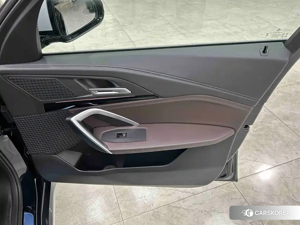 BMW X1 id 4570548 из Китая 8