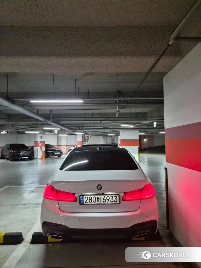 BMW 5 Series (G30) id 4684508 из Кореи 8