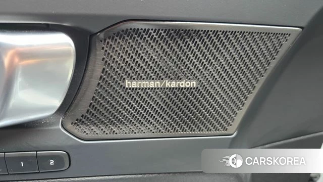 Volvo XC40 id 3896613 из Кореи 8