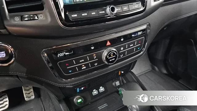 Ssangyong The New Rexton Sports Cannes id 3053453 из Кореи 8