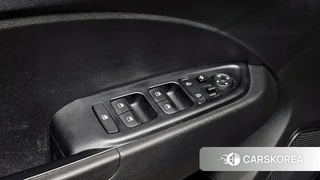 Hyundai Venue id 3722650 из Кореи 8