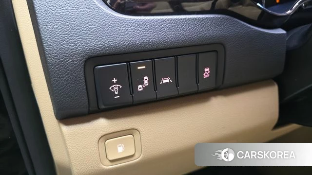 Kia The New Carnival id 4652170 из Кореи 8
