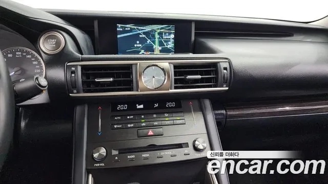 Lexus New IS300 id 2912714 из Кореи 8