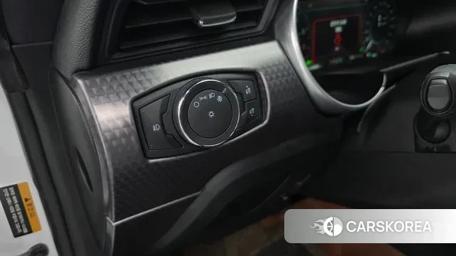 Ford Mustang id 3386285 из Кореи 8