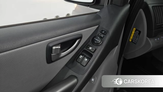 Hyundai The New Grand Starex id 3843839 из Кореи 8