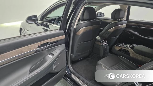 Genesis G90 id 4180204 из Кореи 8