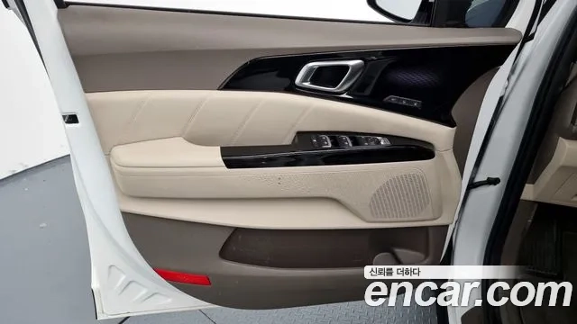 Kia Carnival 4th generation id 2879423 из Кореи 8