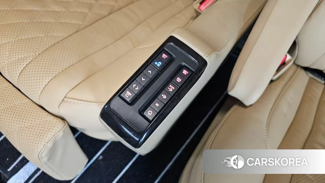 Kia The New Carnival id 4459377 из Кореи 8