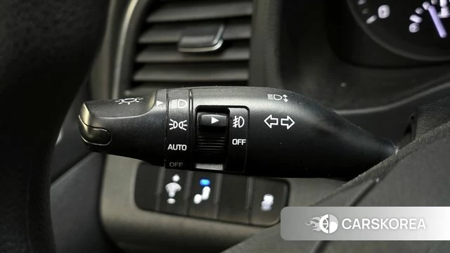 Hyundai Avante AD id 3796248 из Кореи 8