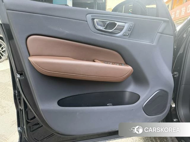 Volvo XC60 id 4213312 из Китая 8