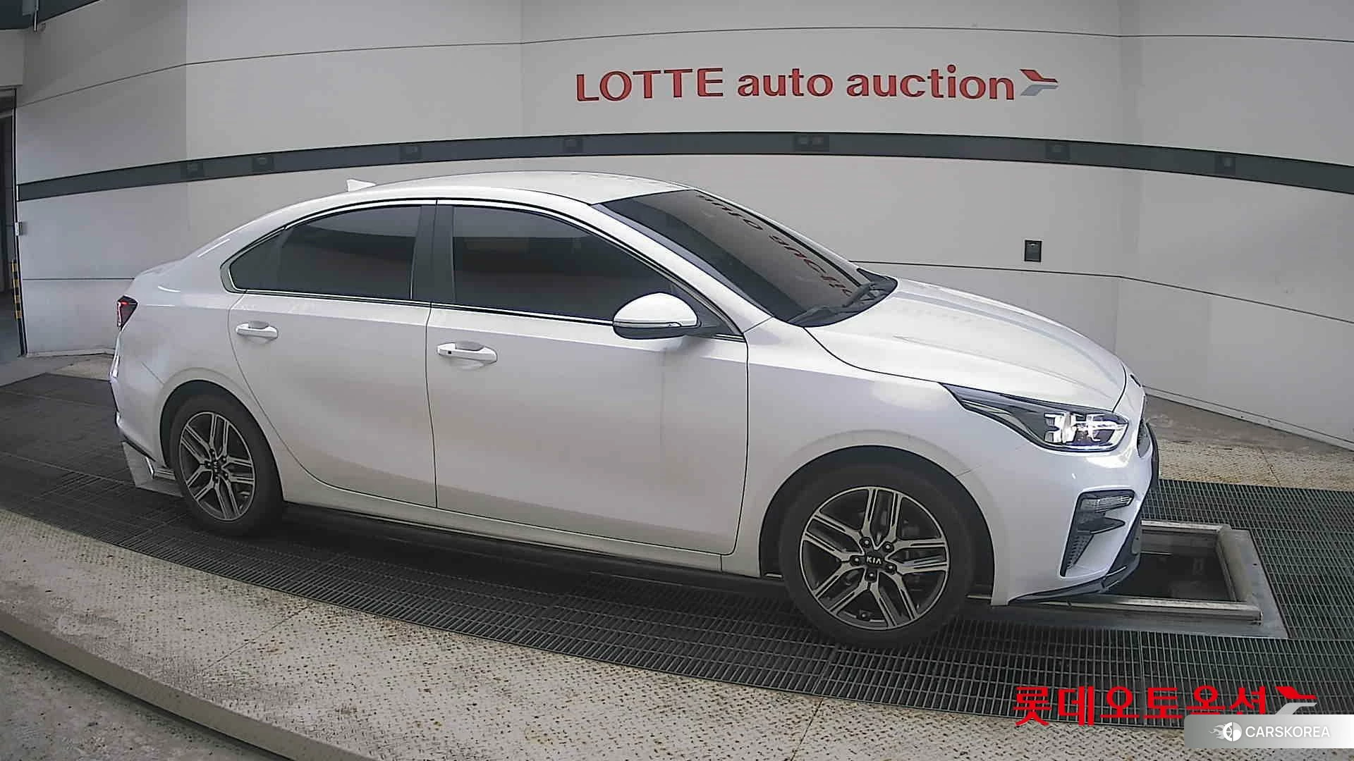 Kia K3 id 4669093 из Кореи 8