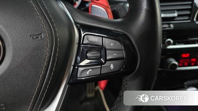 BMW 5 Series (G30) id 4233176 из Кореи 8