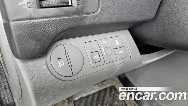 Hyundai The New Grand Starex id 2715718 из Кореи 8