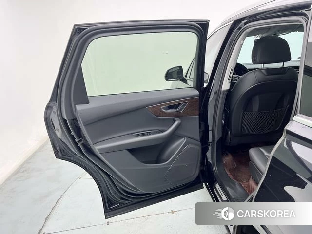 Audi Q7 id 4253332 из Китая 8