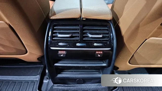 BMW 5 Series (G30) id 3455220 из Кореи 8