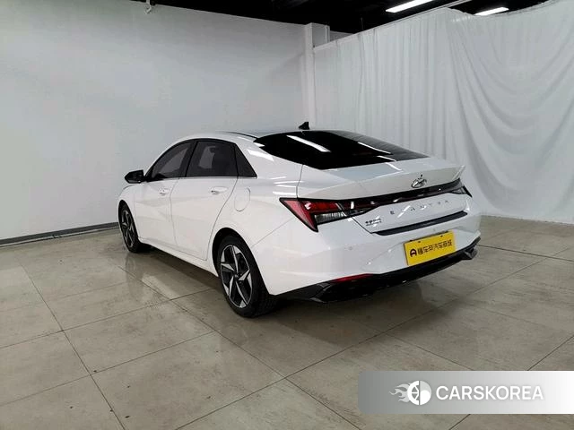 Hyundai Elantra id 4276583 из Китая 8