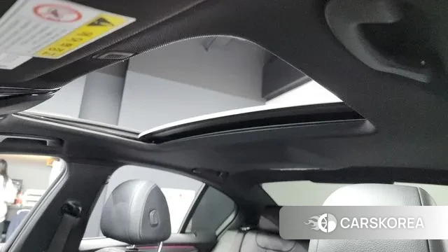 BMW 5 Series (G30) id 3578881 из Кореи 8