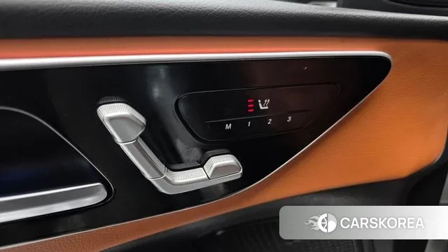 Mercedes-Benz C-Class W205 id 3721506 из Кореи 8