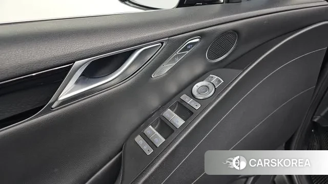 Genesis G80 (RG3) id 3487583 из Кореи 8