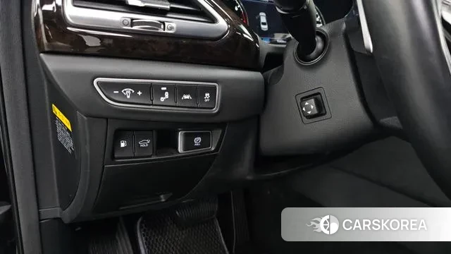 Genesis G90 id 3754176 из Кореи 8