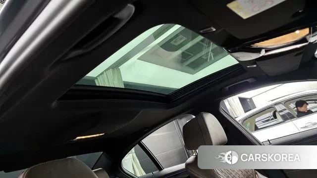 BMW 5 Series (G30) id 3551894 из Кореи 8