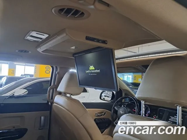 Kia The New Carnival id 2948648 из Кореи 8