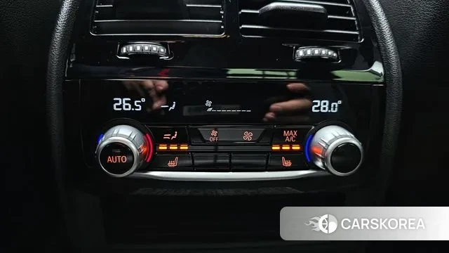 BMW 5 Series (G30) id 3701571 из Кореи 8