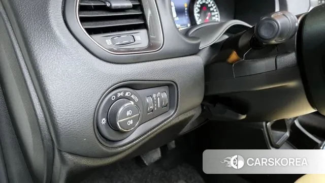 Jeep Renegade id 3432923 из Кореи 8