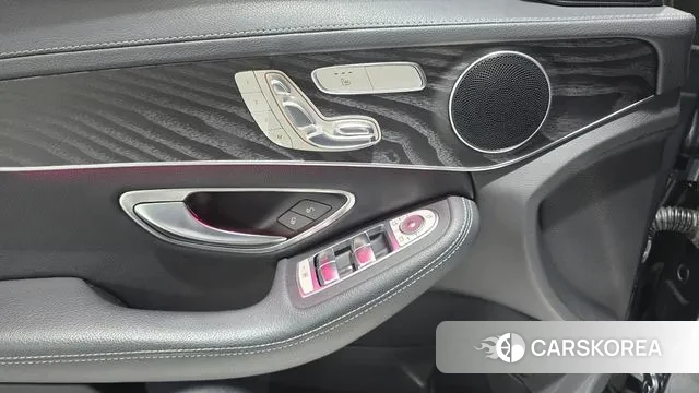 Mercedes-Benz C-Class W205 id 3004639 из Кореи 8