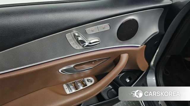Mercedes-Benz E-Class W213 id 4508597 из Кореи 8