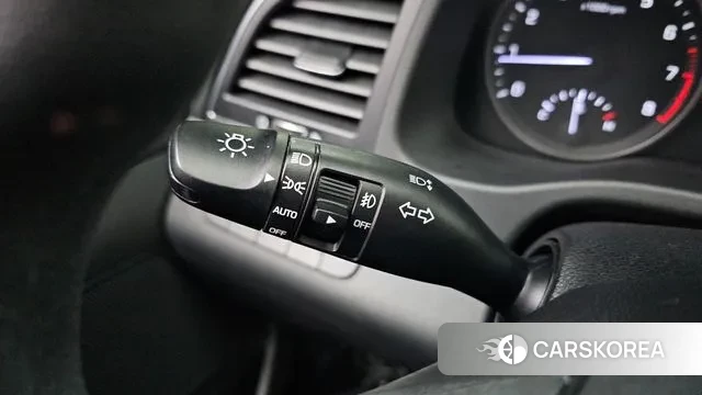 Hyundai Avante AD id 3656875 из Кореи 8