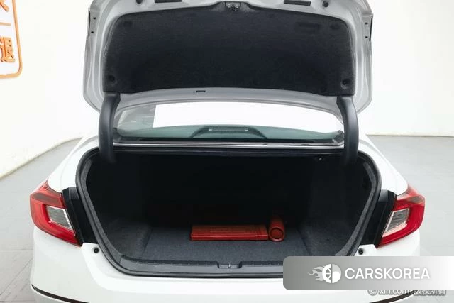 Honda Accord id 4271061 из Китая 8