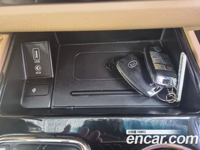 Kia The New Carnival id 2886618 из Кореи 8