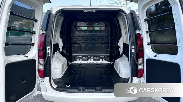 Hyundai Staria id 3842148 из Кореи 8