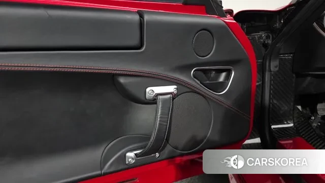 Alfa Romeo 4C id 3454941 из Кореи 8