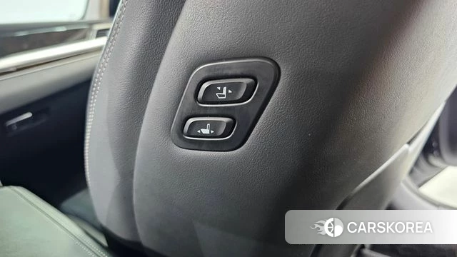 Genesis G90 id 4895250 из Кореи 8