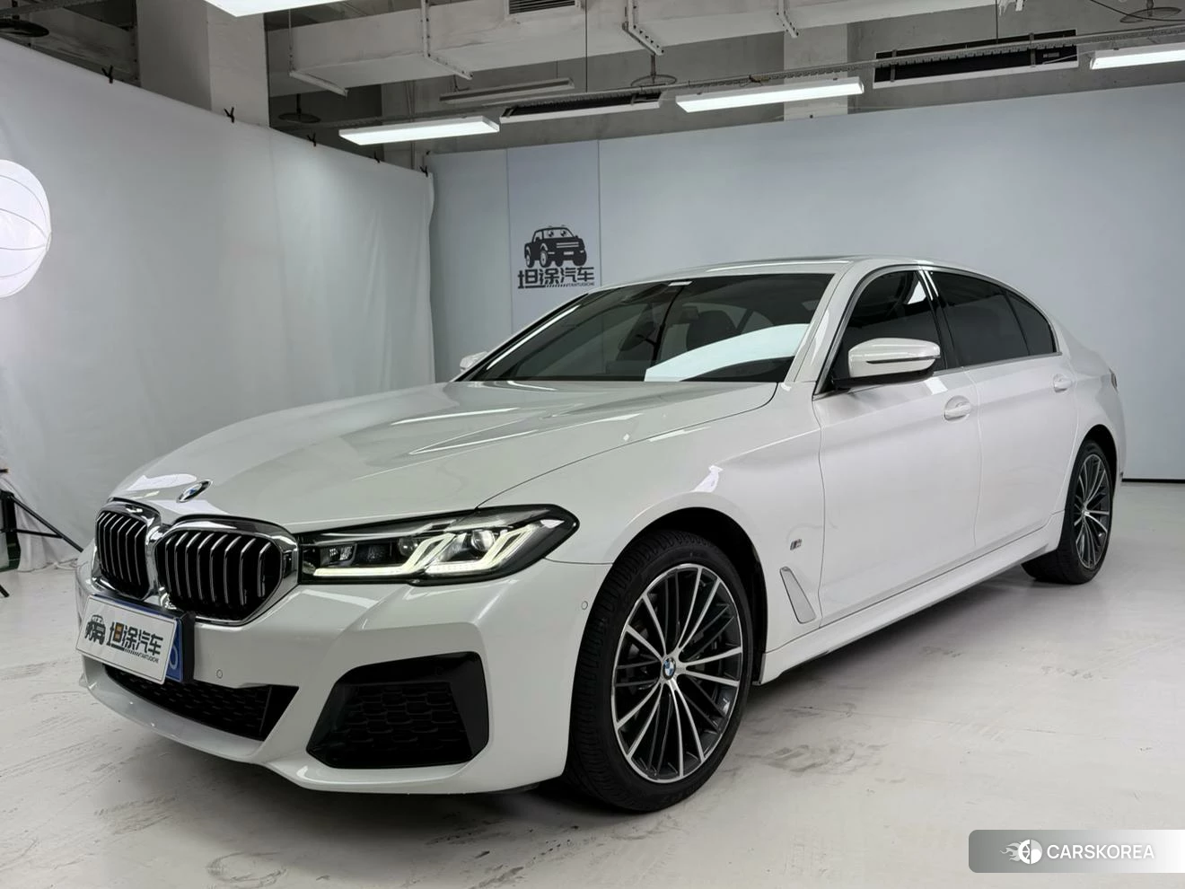BMW 5 series id 4406084 из Китая 8