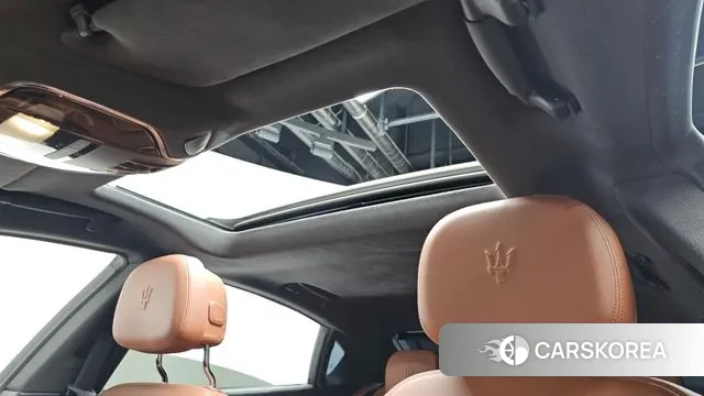 Maserati Quattroporte id 3037583 из Кореи 8