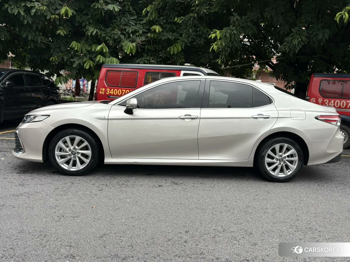 Toyota Camry id 4462080 из Китая 8