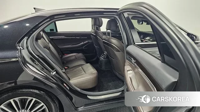 Genesis EQ900 id 3009493 из Кореи 8