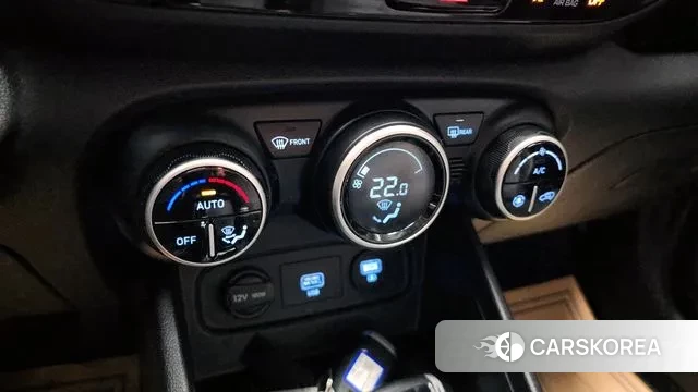 Hyundai Venue id 3666417 из Кореи 8