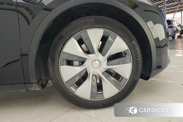 Tesla Model Y id 4215201 из Китая 8