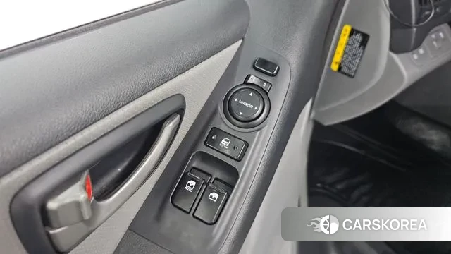 Hyundai The New Grand Starex id 2886154 из Кореи 8