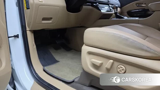 Kia The New Carnival id 3616971 из Кореи 8