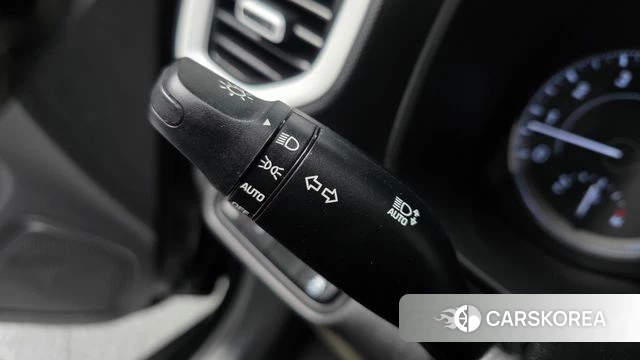 Hyundai Venue id 3807347 из Кореи 8